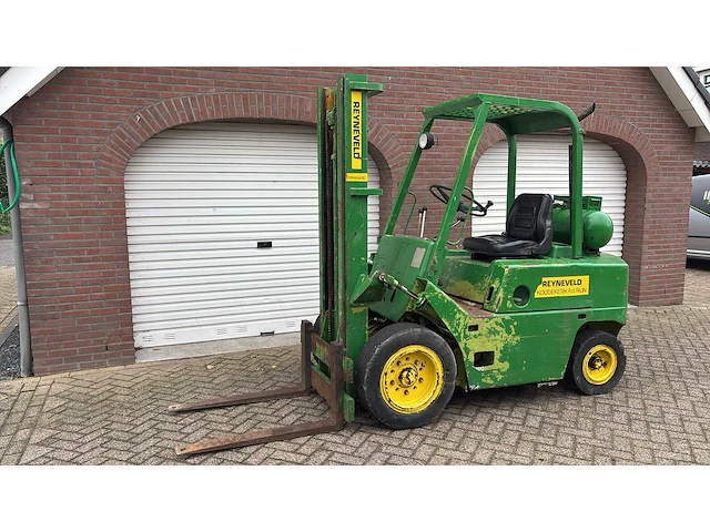 Clark vorkheftruck - afbeelding 1 van  6