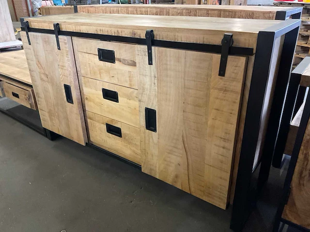 Clase dressoir - afbeelding 1 van  8