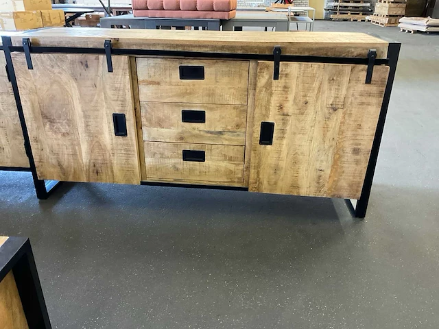 Clase dressoir - afbeelding 3 van  9