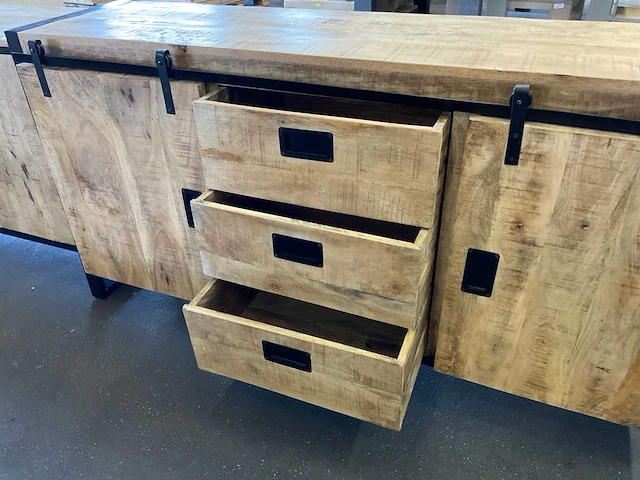 Clase dressoir - afbeelding 6 van  9