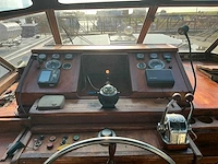Classic motorjacht - afbeelding 22 van  32