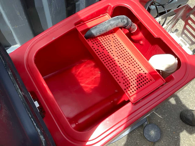 Cleanfix ra505 ibct schoonmaakwagen - afbeelding 4 van  7