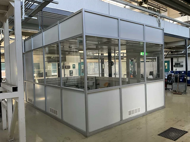 Cleanroom - afbeelding 5 van  10