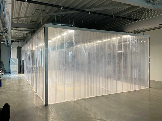 Cleanroom - afbeelding 1 van  21