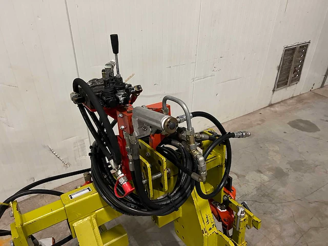 Clemens gedragen hydraulische zwenkschoffelmachine - afbeelding 2 van  16