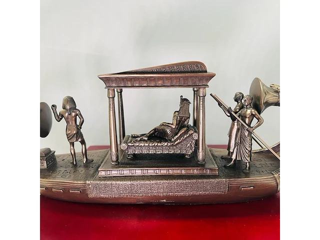 Cleopatra - egyptisch gebronseerd historische boot met slaven - afbeelding 6 van  18