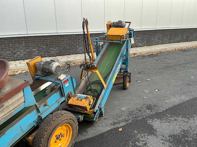 Climax z40v opraapmachine met mobiele opvoerband - afbeelding 2 van  37