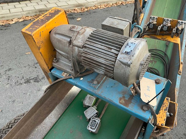 Climax z40v opraapmachine met mobiele opvoerband - afbeelding 7 van  37