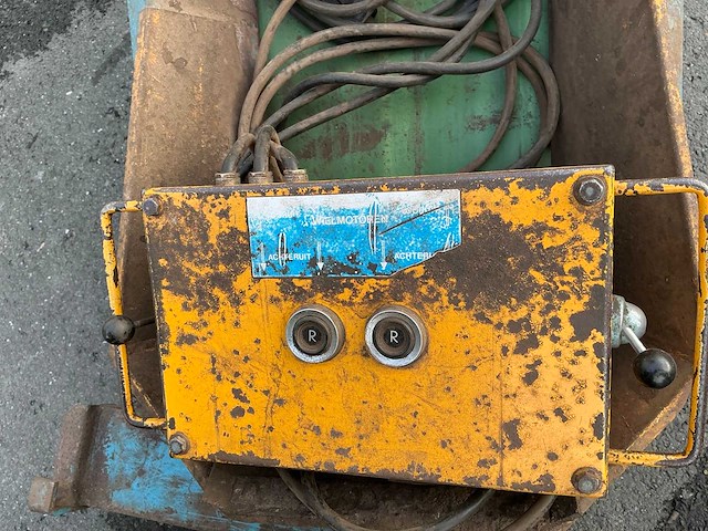 Climax z40v opraapmachine met mobiele opvoerband - afbeelding 16 van  37