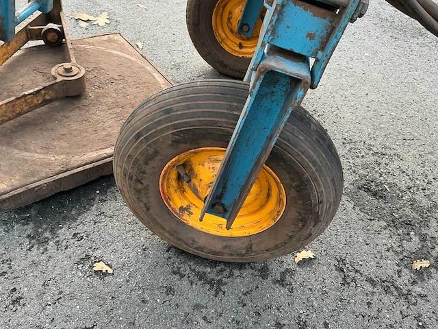 Climax z40v opraapmachine met mobiele opvoerband - afbeelding 28 van  37