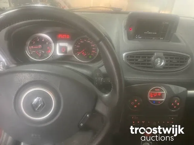Clio estate, 85-rjx-8 - afbeelding 9 van  23
