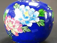 Cloisonne dekselpot op poten - afbeelding 3 van  5