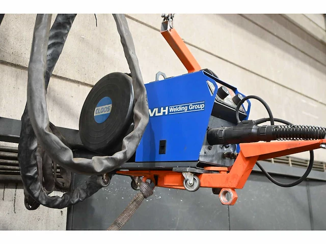 Cloos qineo qintron 500 lasapparaat met cloos wf-100-4 eza feed unit - afbeelding 9 van  12