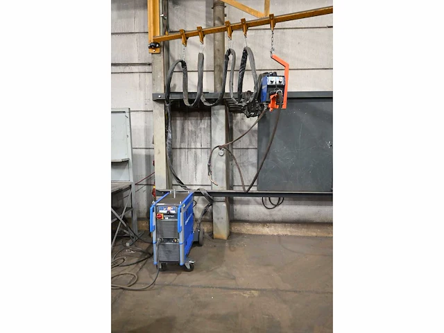 Cloos qineo qintron 500 lasapparaat met cloos wf-100-4 eza feed unit - afbeelding 11 van  12