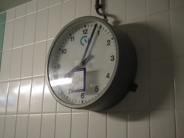 Cm - afbeelding 2 van  2