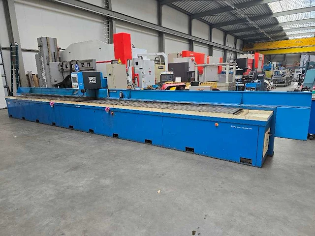 Cma - 2008 - trd 40 cn 9000 - cnc-boormachine - afbeelding 1 van  12