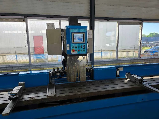 Cma - brd32cn6000 - cnc drilling machine - 2013 - afbeelding 4 van  22