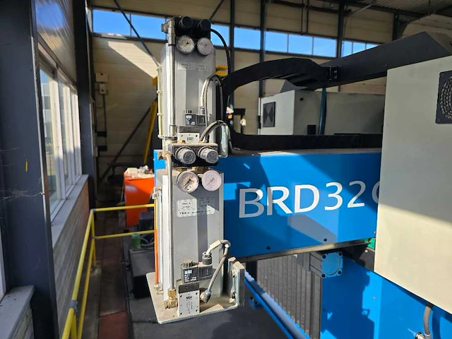 Cma - brd32cn6000 - cnc drilling machine - 2013 - afbeelding 13 van  22