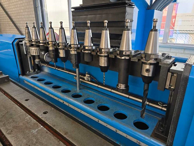 Cma - brd32cn6000 - cnc drilling machine - 2013 - afbeelding 16 van  22