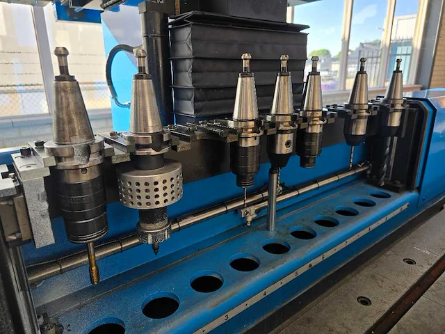 Cma - brd32cn6000 - cnc drilling machine - 2013 - afbeelding 19 van  22