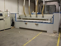 Cnc bewerkingscentrum v.alberti format 90. bouwjaar 1998. voorzien van vacuümtafel en veiligheidskooi. maxi...
