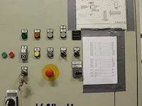 Cnc bewerkingscentrum v.alberti format 90. bouwjaar 1998. voorzien van vacuümtafel en veiligheidskooi. maxi... - afbeelding 9 van  12
