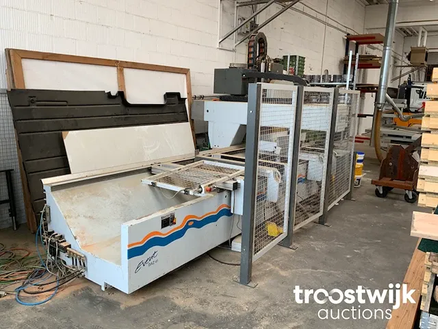 Cnc bewerkingscentrum - afbeelding 1 van  15
