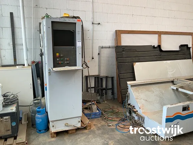 Cnc bewerkingscentrum - afbeelding 8 van  15
