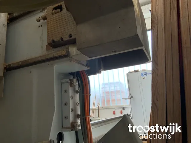Cnc bewerkingscentrum - afbeelding 15 van  15