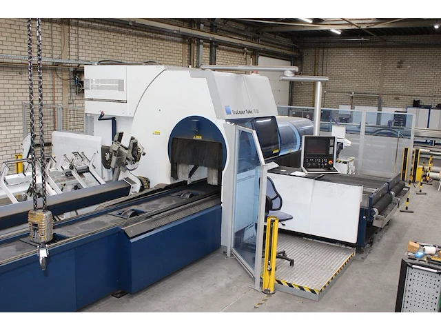 Cnc buizen-lasersnijmachine trumpf trulaser tube 7000 met lasertype t03. 3600w. machine is voorzien van aut... - afbeelding 12 van  19