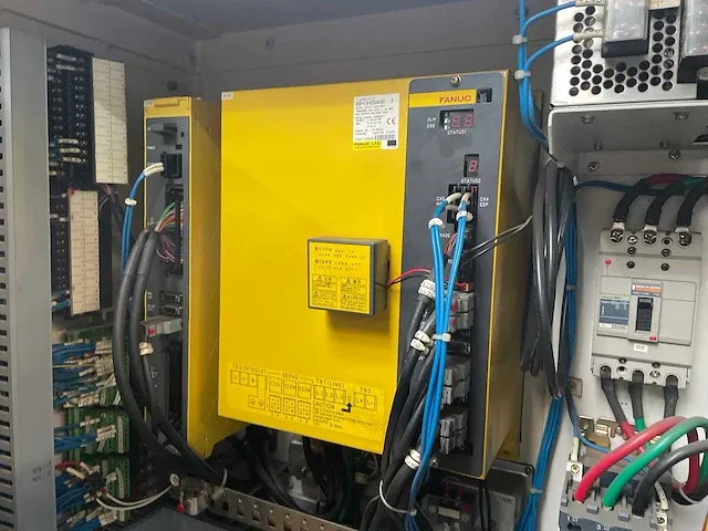 Cnc draaibank - afbeelding 8 van  19