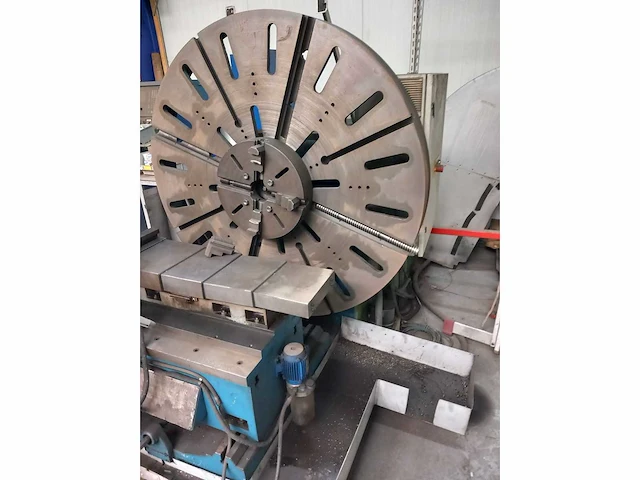 Cnc draaibank - afbeelding 2 van  6