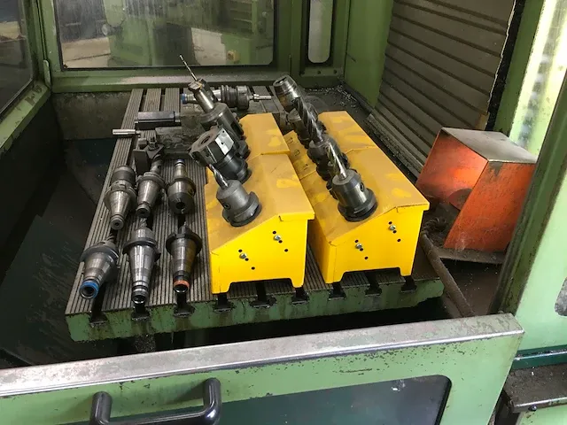 Cnc freesmachine - afbeelding 2 van  10
