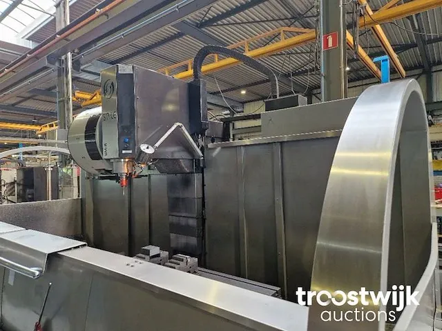 Cnc-freesmachine - afbeelding 3 van  17
