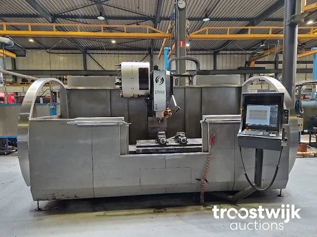 Cnc-freesmachine - afbeelding 1 van  17