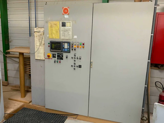 Cnc houtdraaibank - afbeelding 11 van  13