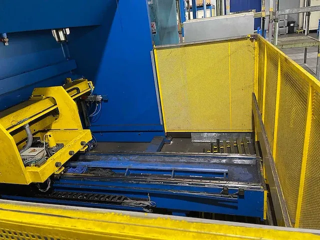 Cnc kantbank - afbeelding 16 van  16