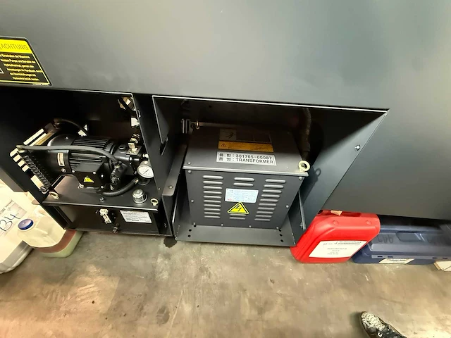 Cnc lathe doosan puma 2100 - afbeelding 2 van  15
