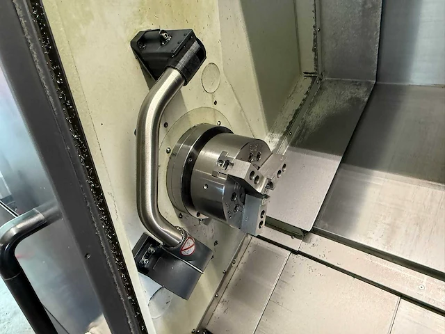 Cnc lathe doosan puma 2100 - afbeelding 13 van  15