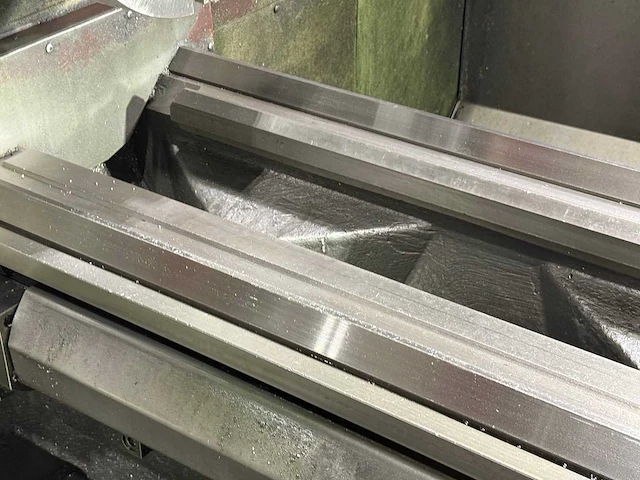 Cnc lathe fat tur 63mn x 2000 mm - afbeelding 10 van  13