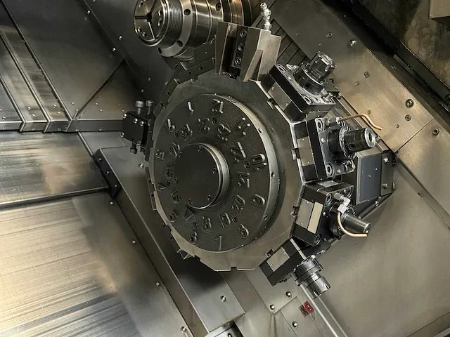 Cnc lathes - afbeelding 34 van  41