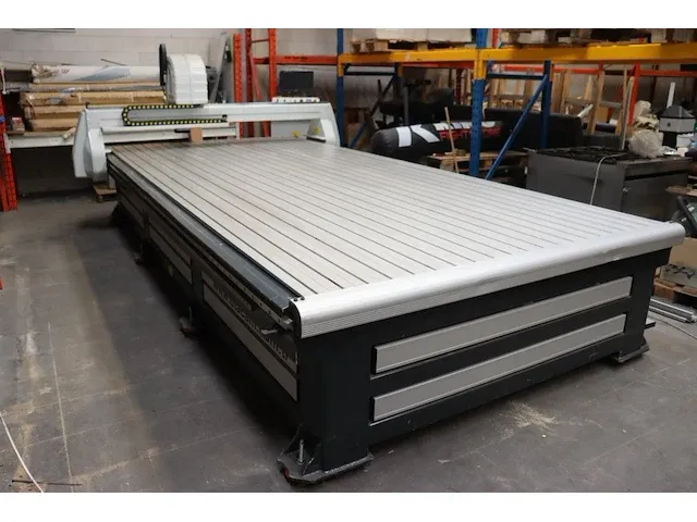 Cnc machine diacam hsd 24000 - afbeelding 1 van  26