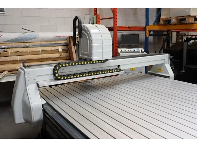 Cnc machine diacam hsd 24000 - afbeelding 21 van  26