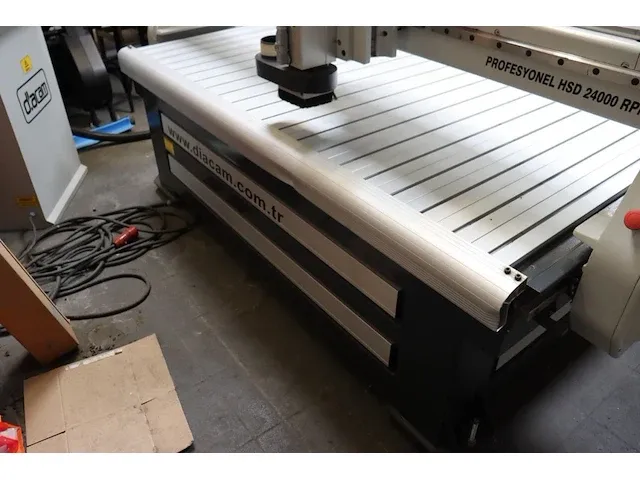 Cnc machine diacam hsd 24000 - afbeelding 25 van  26