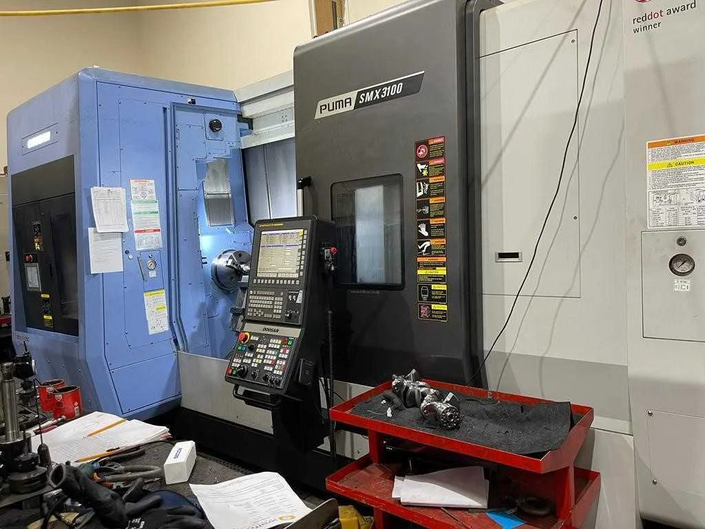 Cnc metaalbewerkingsmachines doosan, mazak, haas uit faillissementen