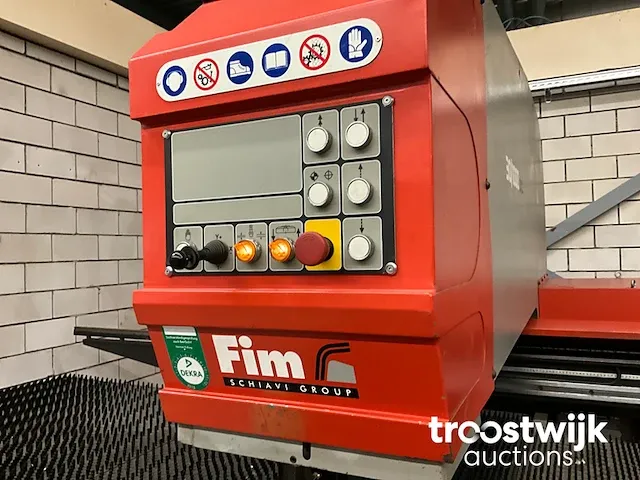 Cnc ponsmachine - afbeelding 2 van  23