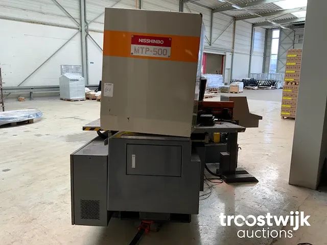 Cnc ponsmachine - afbeelding 6 van  16