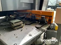 Cnc ponsmachine - afbeelding 11 van  16