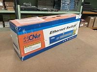Cnet csh-2402s ethernet switch - afbeelding 1 van  2
