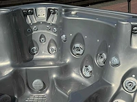 Coast spa 5 persoons jacuzzi en buitenspa - afbeelding 13 van  21